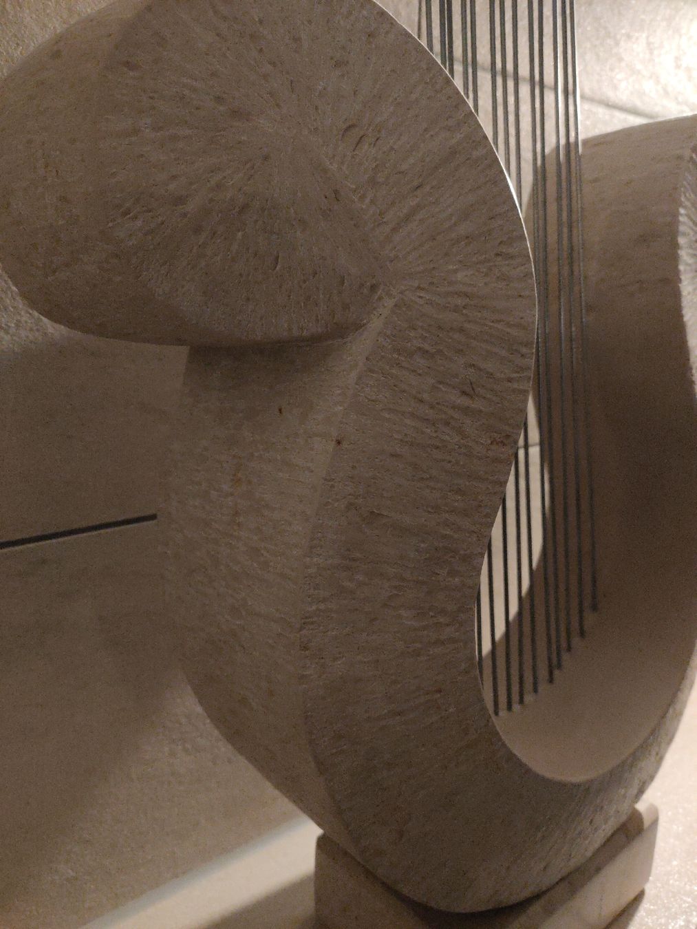 Sculture & Statue: Moderne Steinskulptur, handgefertigt - ein Blickfang! – Nuovo (secondo la descrizione) da Oberwil b. Büren venduto da 3298Oberwil 3