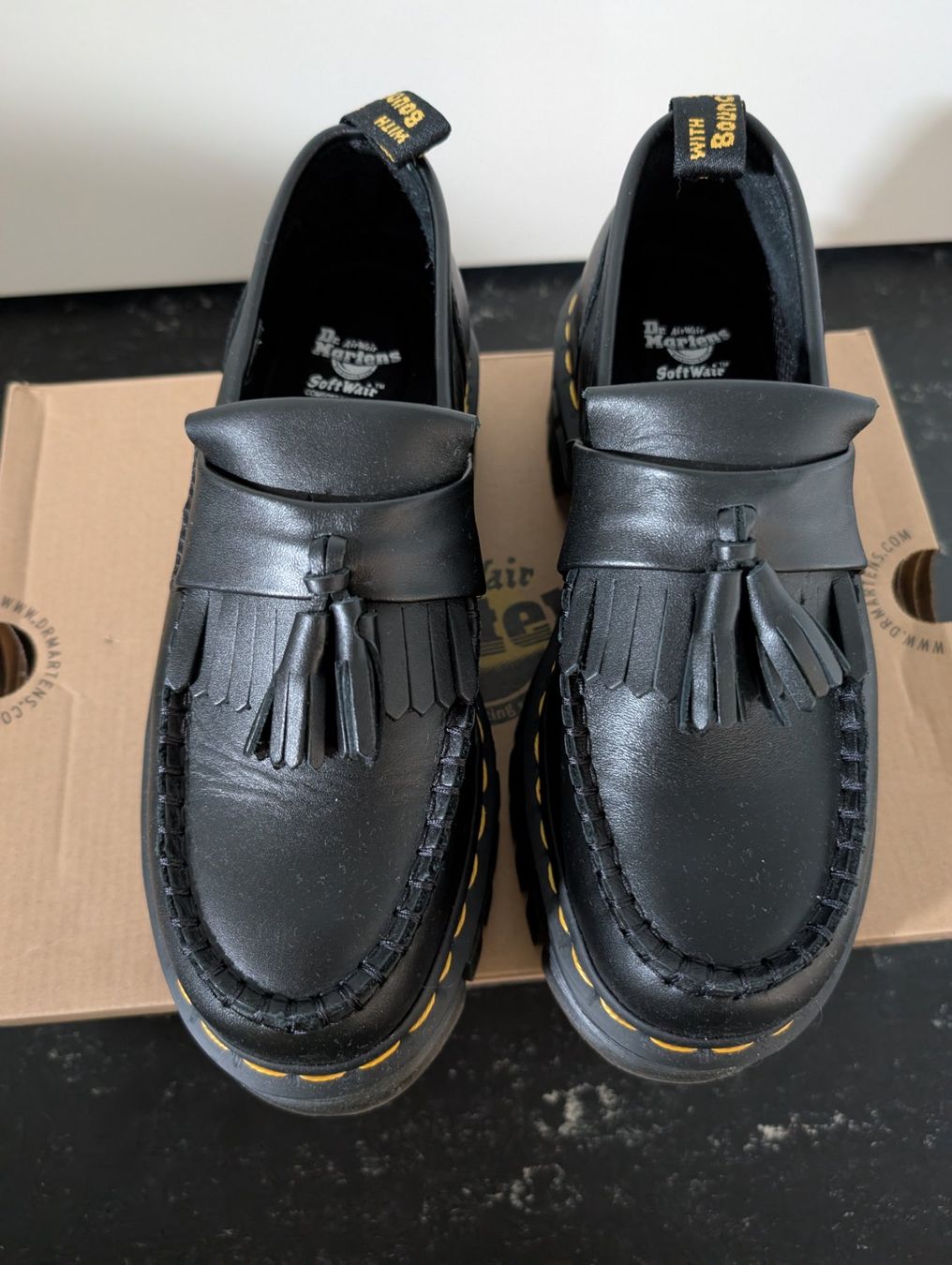 Dr. Martens Scarpe da donna: Dr. Martens Loafers – Usato da Frauenfeld venduto da Shiranui