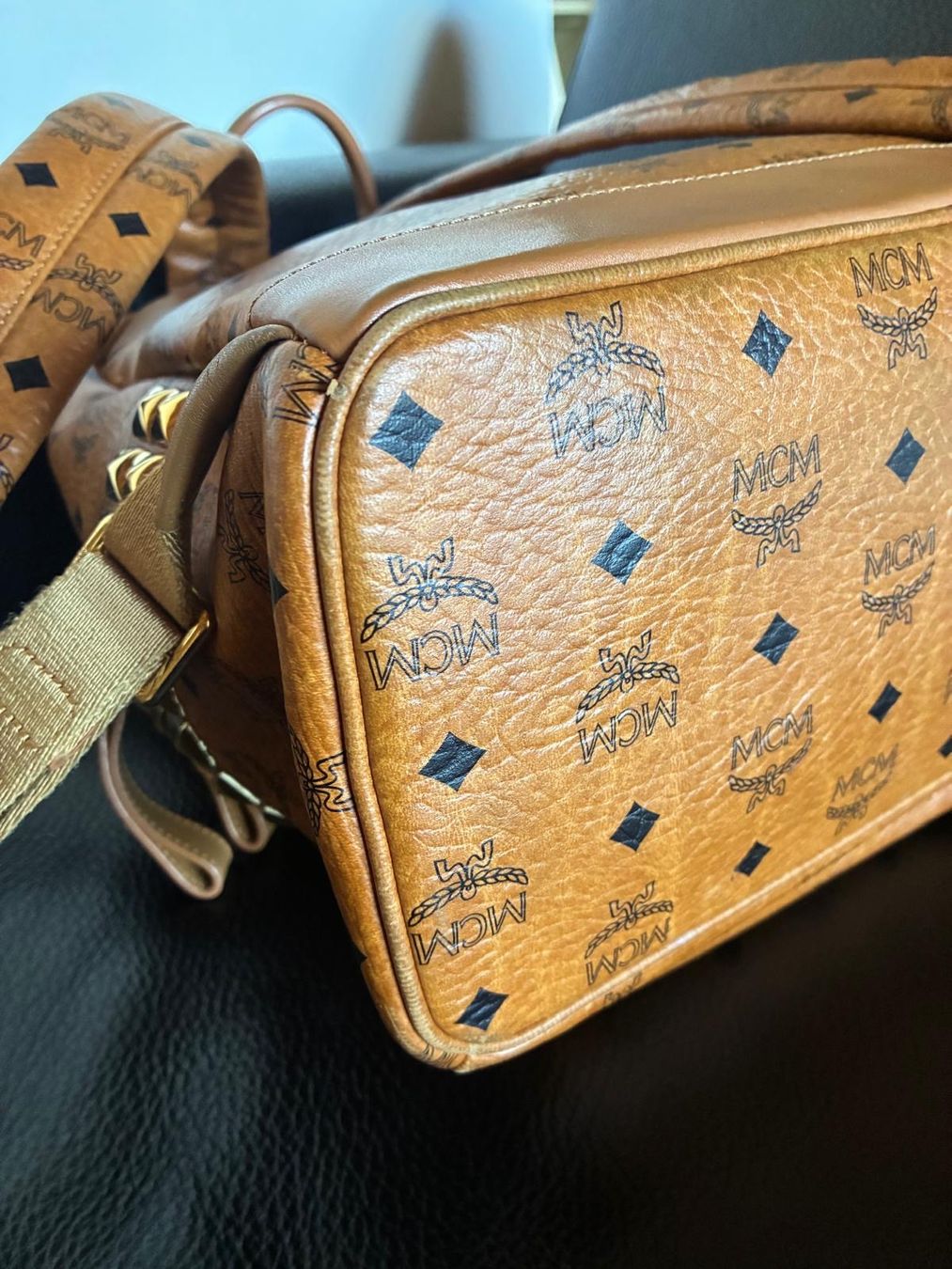Mcm Zaini: MCM – Usato da Rümlang venduto da har_z6qv 6