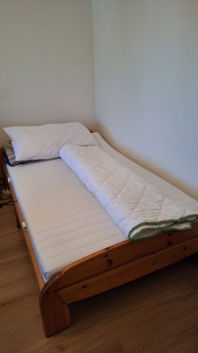 Betten: Bett inkl. Matratze und Lattenrost – Gebraucht aus Bubikon von alexa43 2