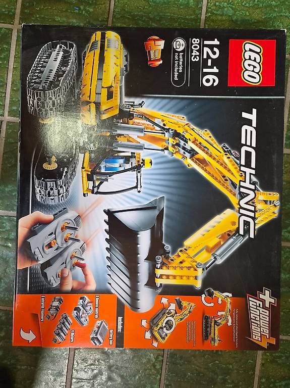 Jouets: Lego Technik 8043 Bagger – D'occasion à Dürnten par gawib