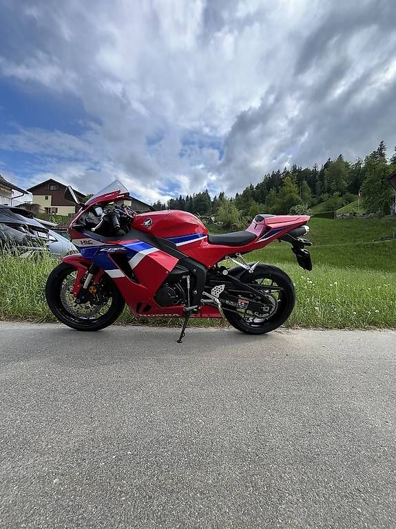 Honda Strasse: CBR 600RR – Gebraucht aus Wald ZH von ale_fv5d 2
