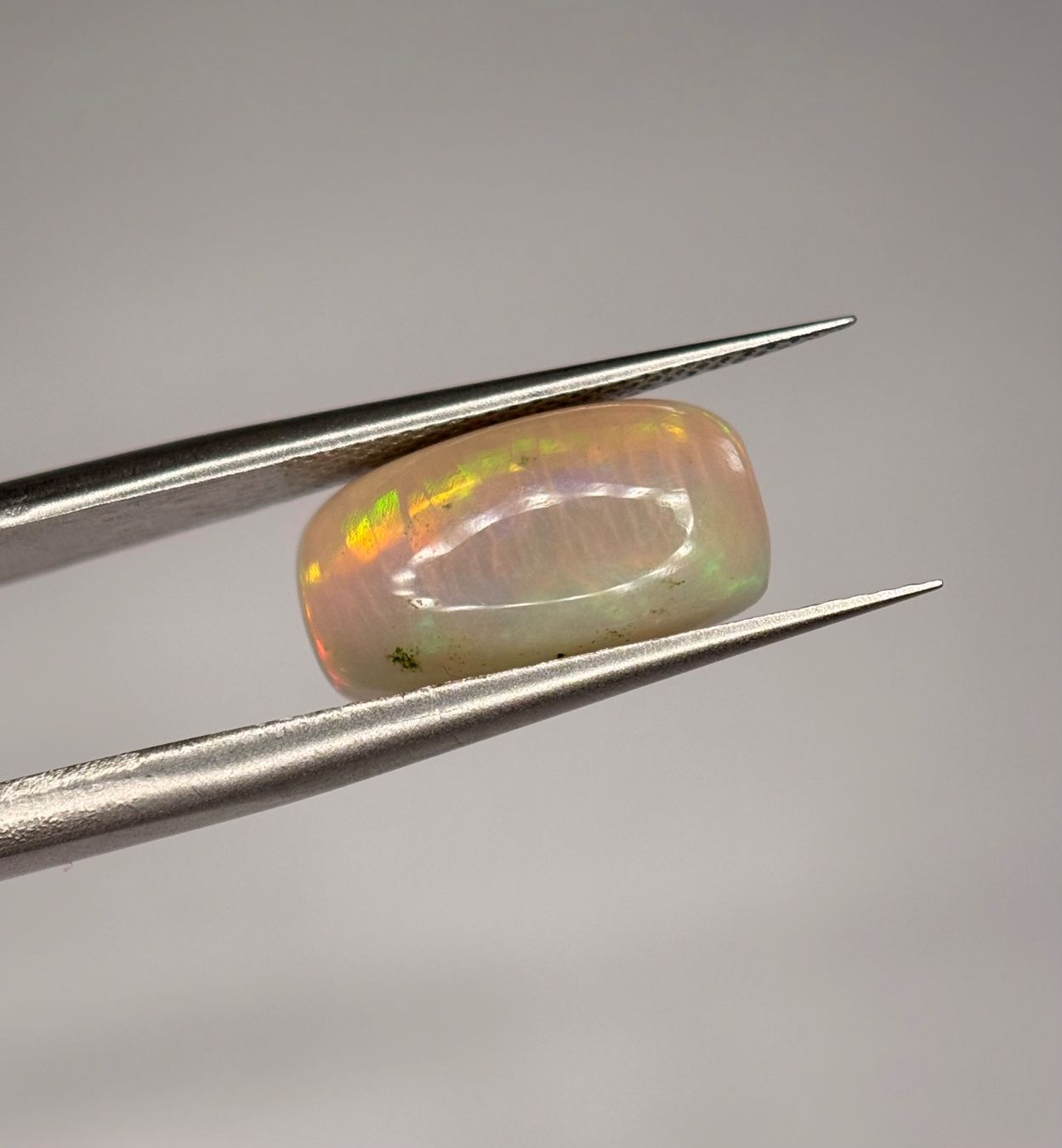 Pietre preziose: Ab 1 Fr. - 2.24 ct Opal Edelstein Cabochon - unbehandelt – Nuovo (secondo la descrizione) da Mauren venduto da LieGems 2