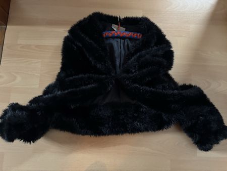 Chic boléro noir