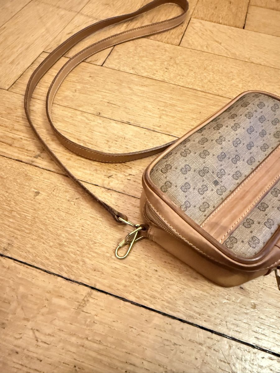 Gucci Borse da donna: Vintage Mini Gucci Shoulder bag – Usato da Zürich venduto da zoh_26cj 1