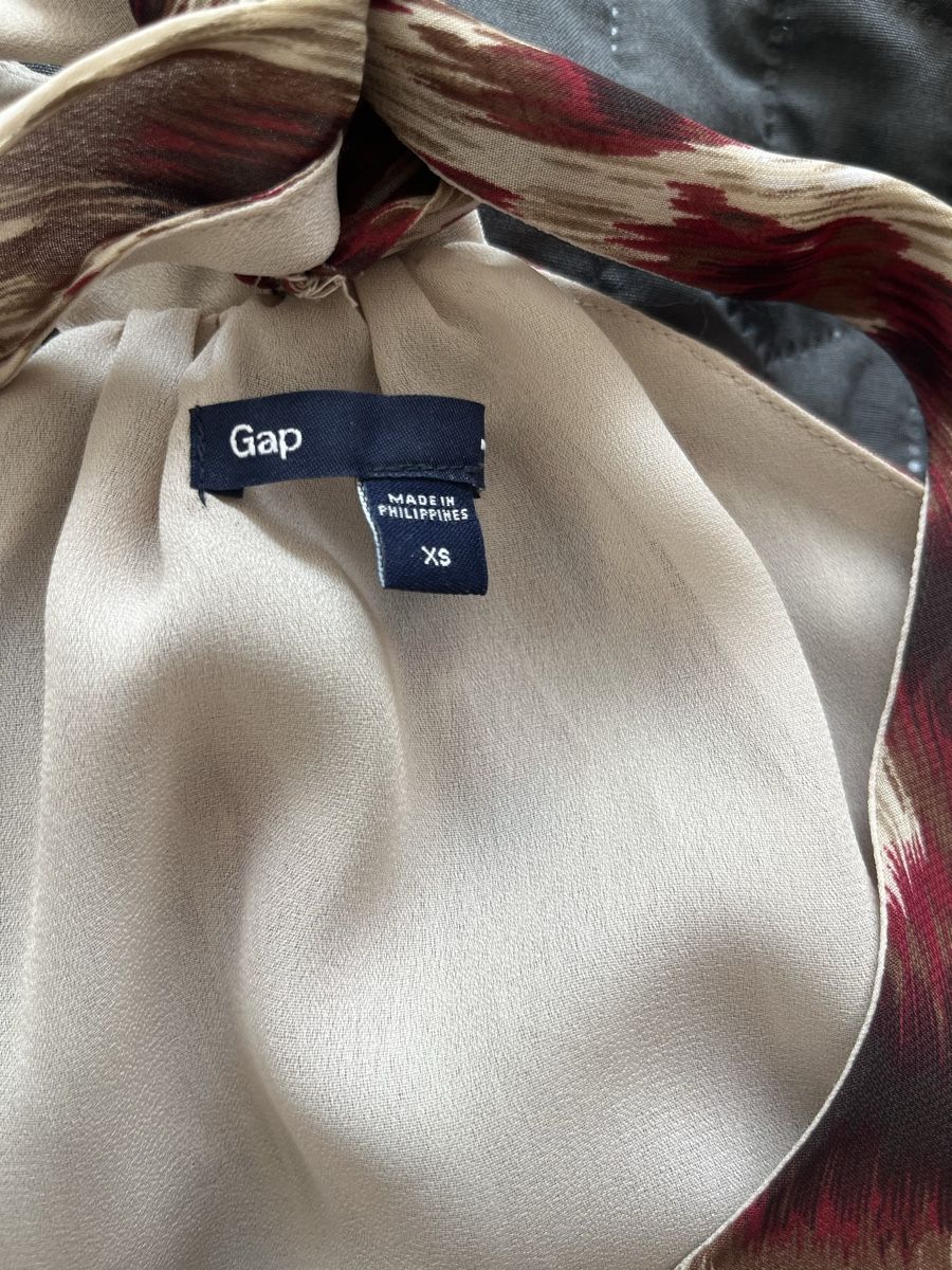 Gap Top: Gap XS Tank Top, Tie-Neck, Leopard Print – Nuovo (secondo la descrizione) da Gockhausen venduto da luna01056 1
