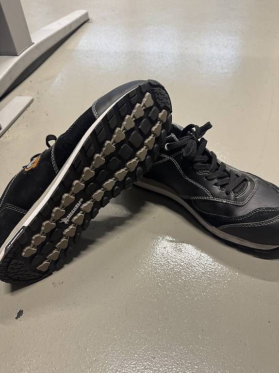 Herrenschuhe: Sicherheitsschuhe gr45 – Gebraucht aus Kloten von MosaikStore 1