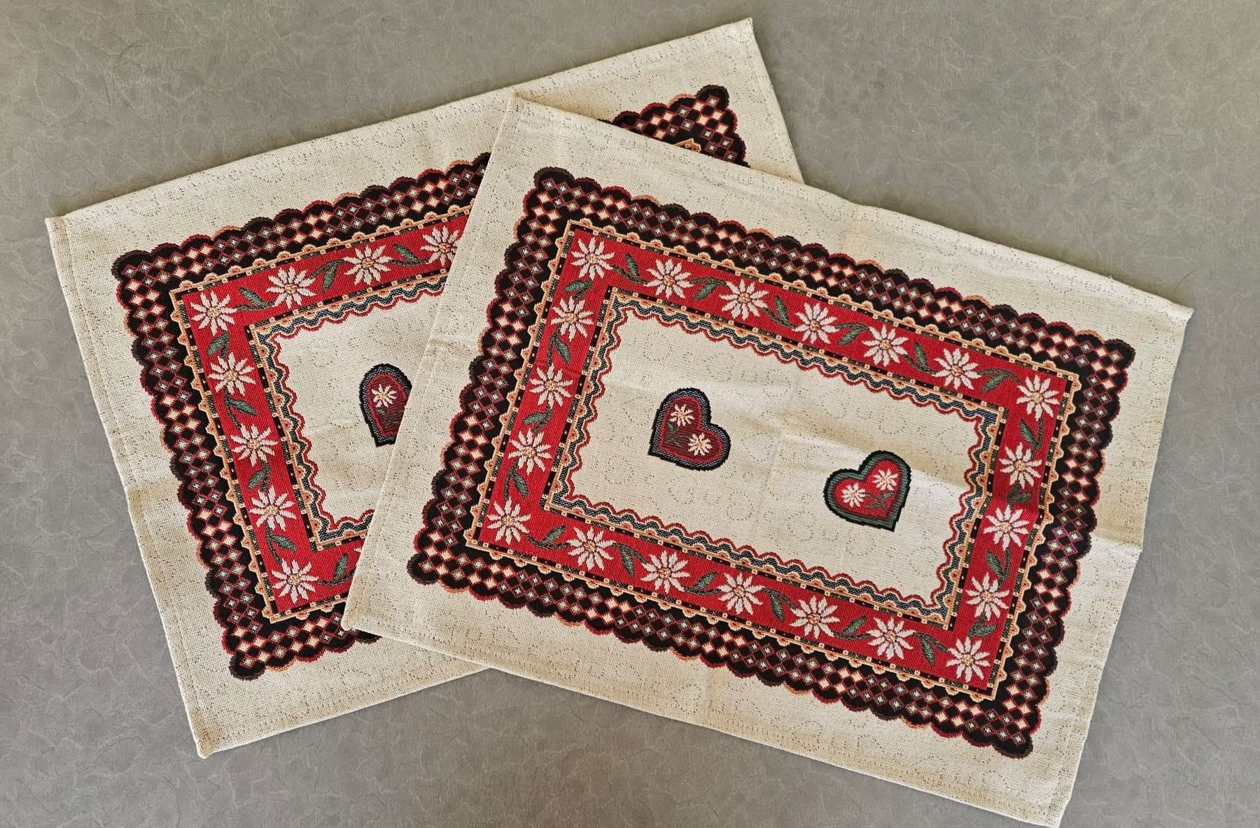 Set di tavolo e panche: Tischset, 2er Set – Usato da Grosshöchstetten venduto da Chaotik-Reptil