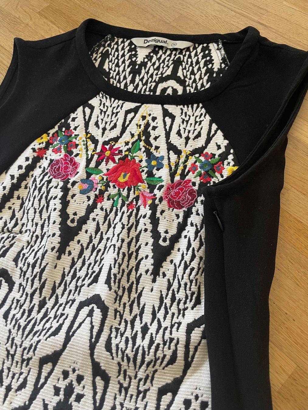 Vestiti: Desigual Kleid grösse 36 – Usato da Zürich venduto da KC123 2