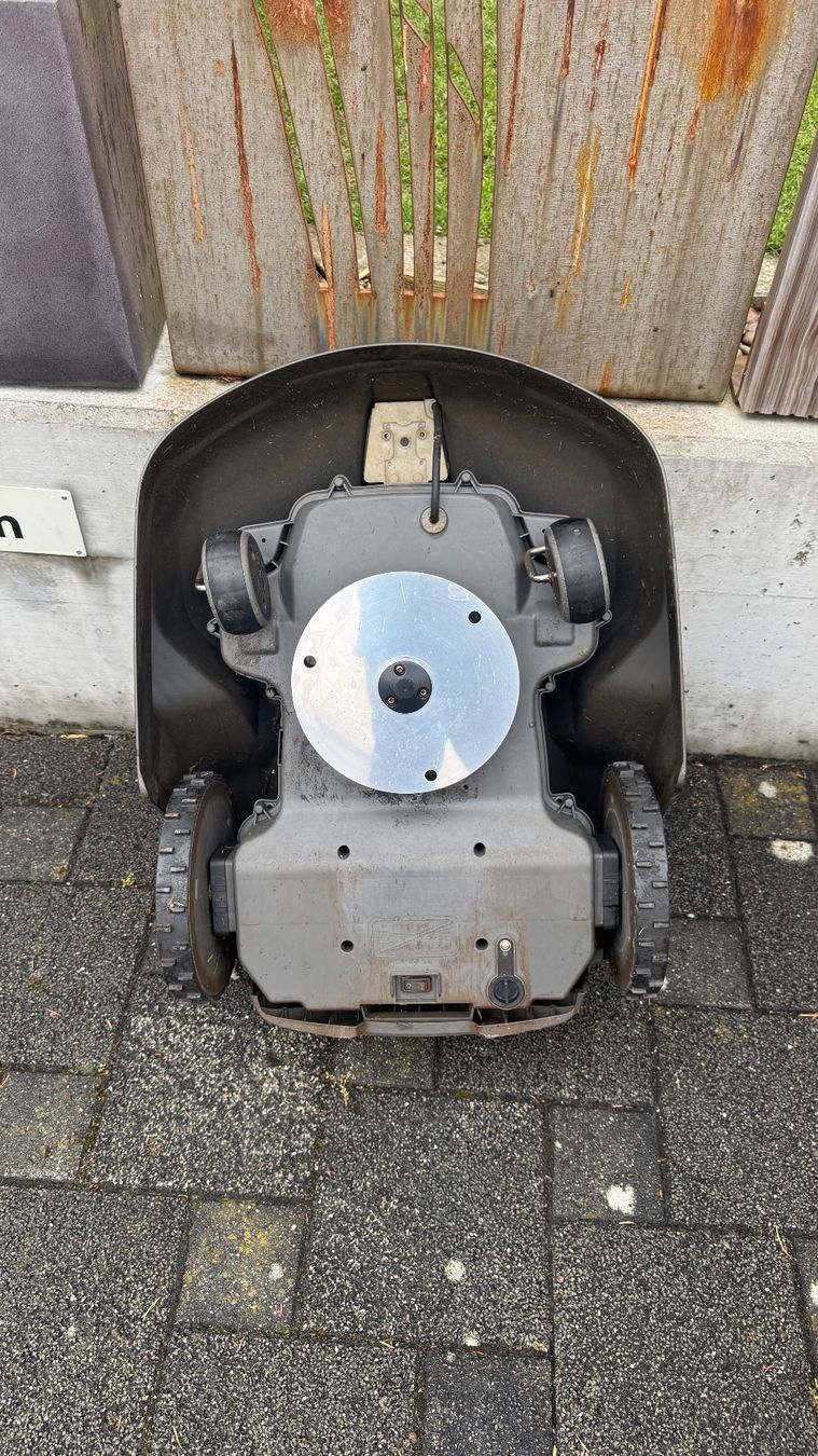 Husqvarna Tagliaerba: Husqvarna Automower 420 – Usato da Kottwil venduto da Ch_max 2