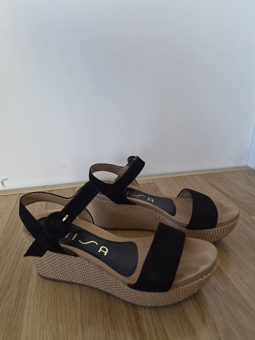 Unisa Scarpe da donna: Unisa sandals  – Nuovo (secondo la descrizione) da Zürich venduto da Natalia192k 1