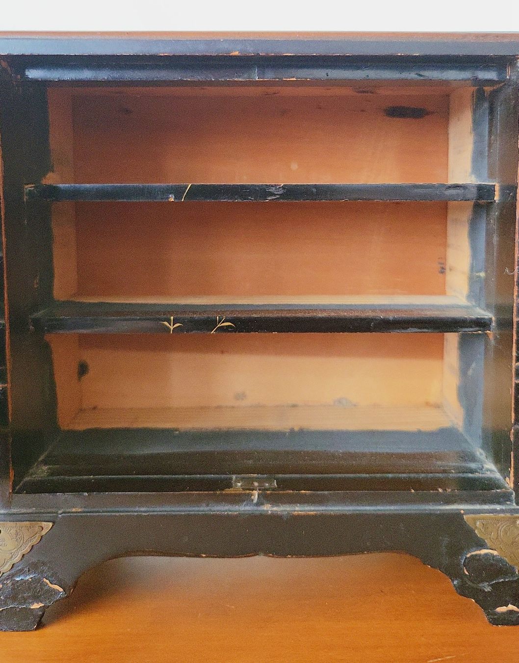 Cassettiere: Antikes japanisches Lack-Kästchen – Usato da Muttenz venduto da Mithrur 7