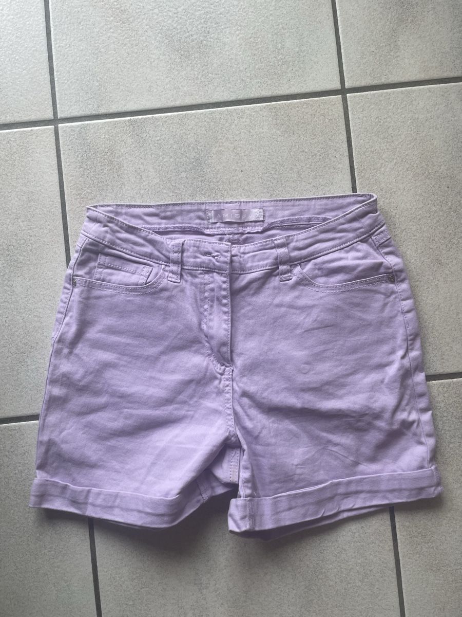 Hosen: Short pour enfant  – Gebraucht aus Mont-sur-Lausanne von cam_z2rd