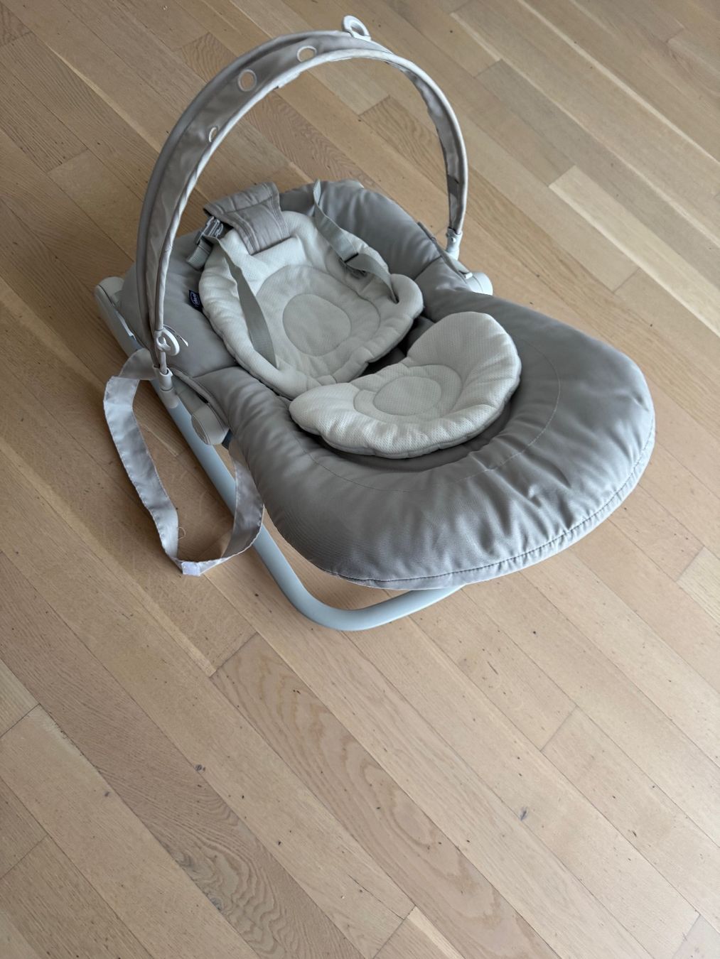 Chicco Sdraiette & Sdraiette a dondolo: Hoopla Babywippe von Chicco – Usato da Mettmenstetten venduto da bkal 2