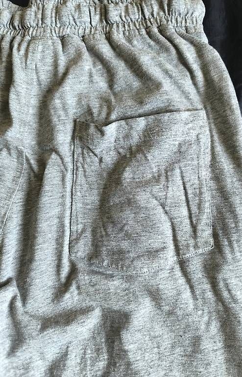 Pantaloni: Jersey-Bermuda Gr. 158 – Usato da Wädenswil venduto da Cpaco 2