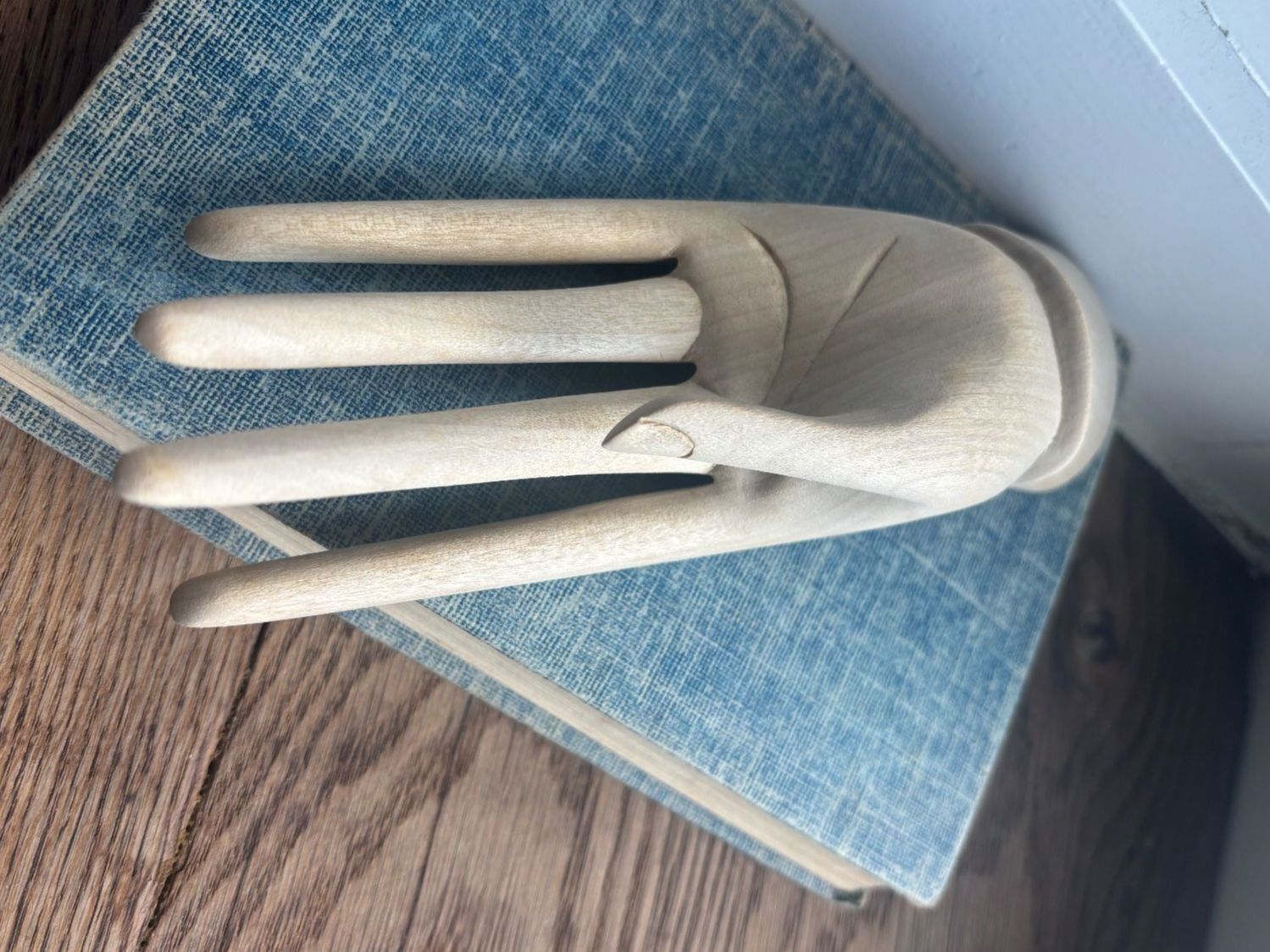 Statuette: Dekorative Vintage Holzhand, Handmodell, – Usato da Horgen venduto da uge_pd5p 1
