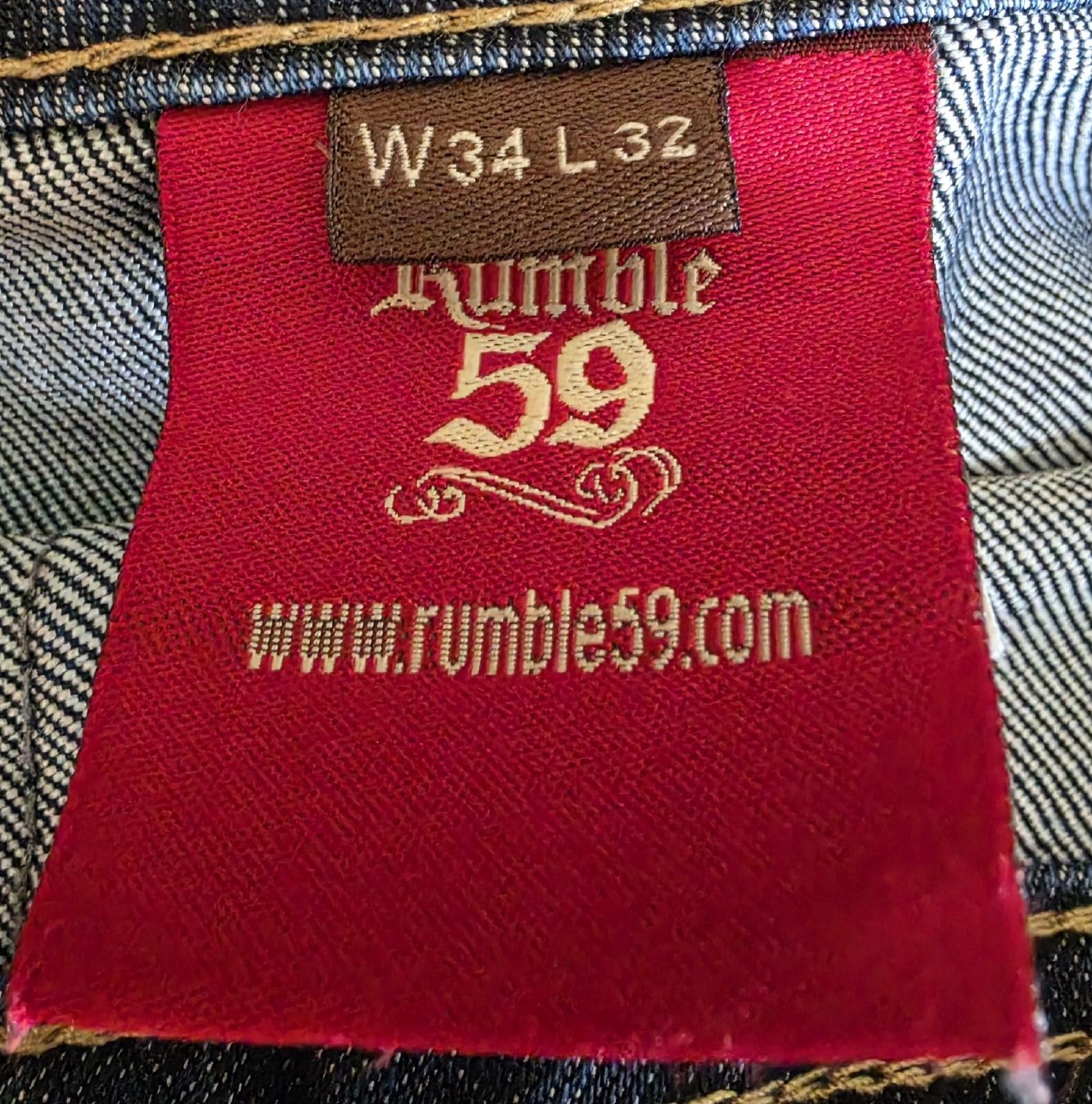 Jeans: Rumble59 Jeans Latzhose – Usato da Erlinsbach SO venduto da Challenger604 2