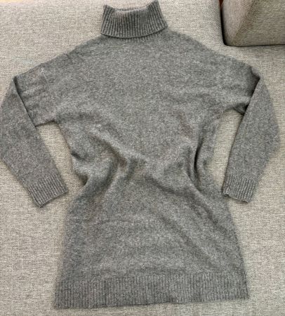 Damen Rollkragenkleid grau in gutem Zustand