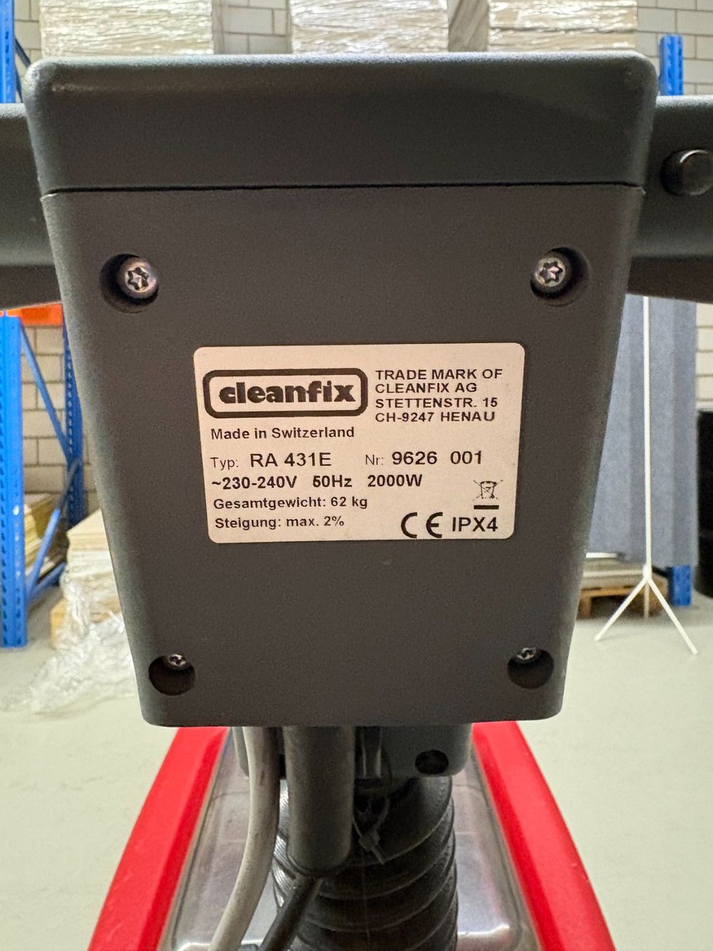 Cleanfix Tutte le macchine: Scheuersaugmaschine Cleanfix – Usato da Mägenwil venduto da Smagdash 1