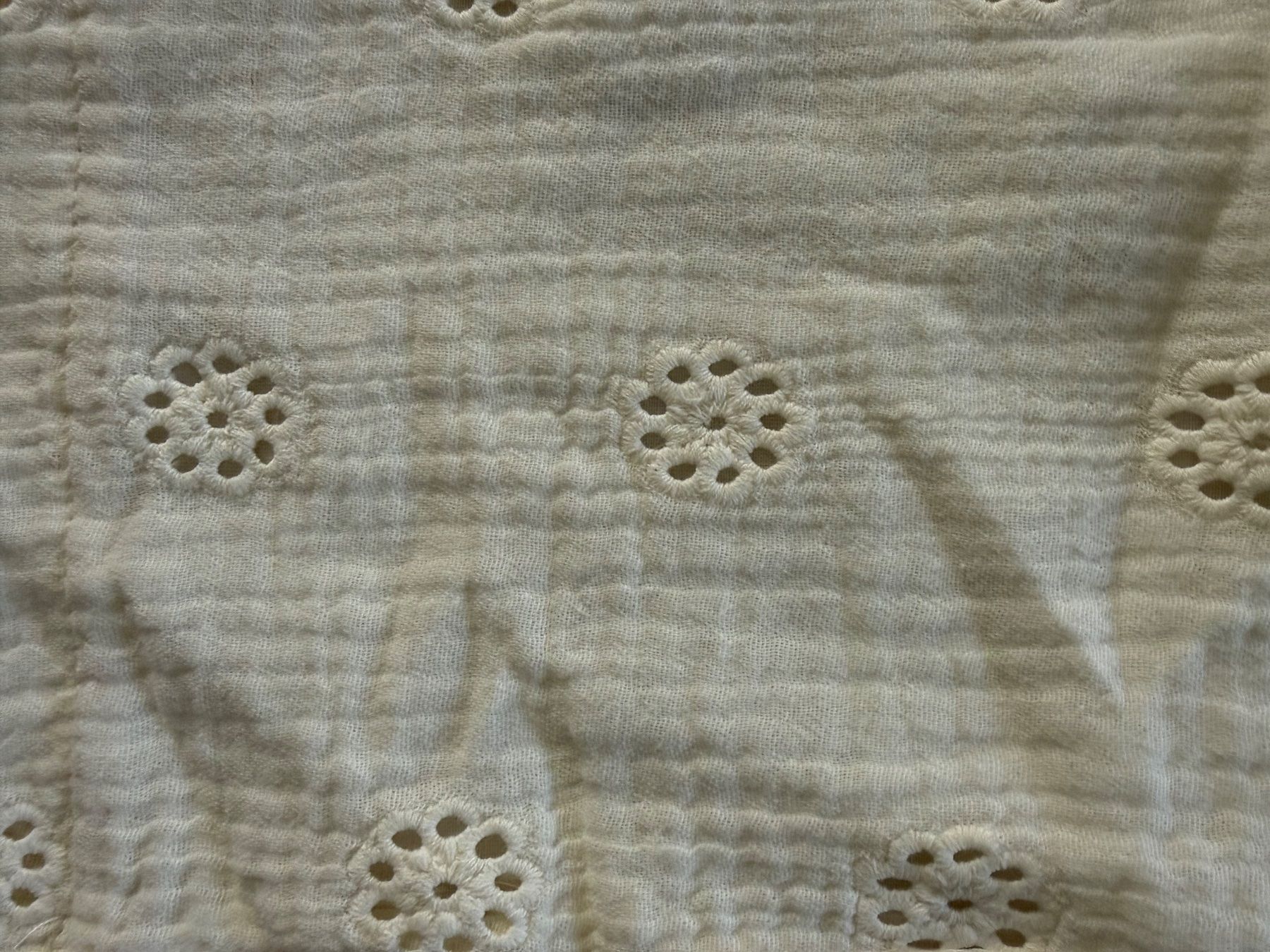 Vertbaudet Pantaloni: Vertbaudet weisse Sommer Hose, Grösse 128 – Usato da Hünibach venduto da rotestandem01 1