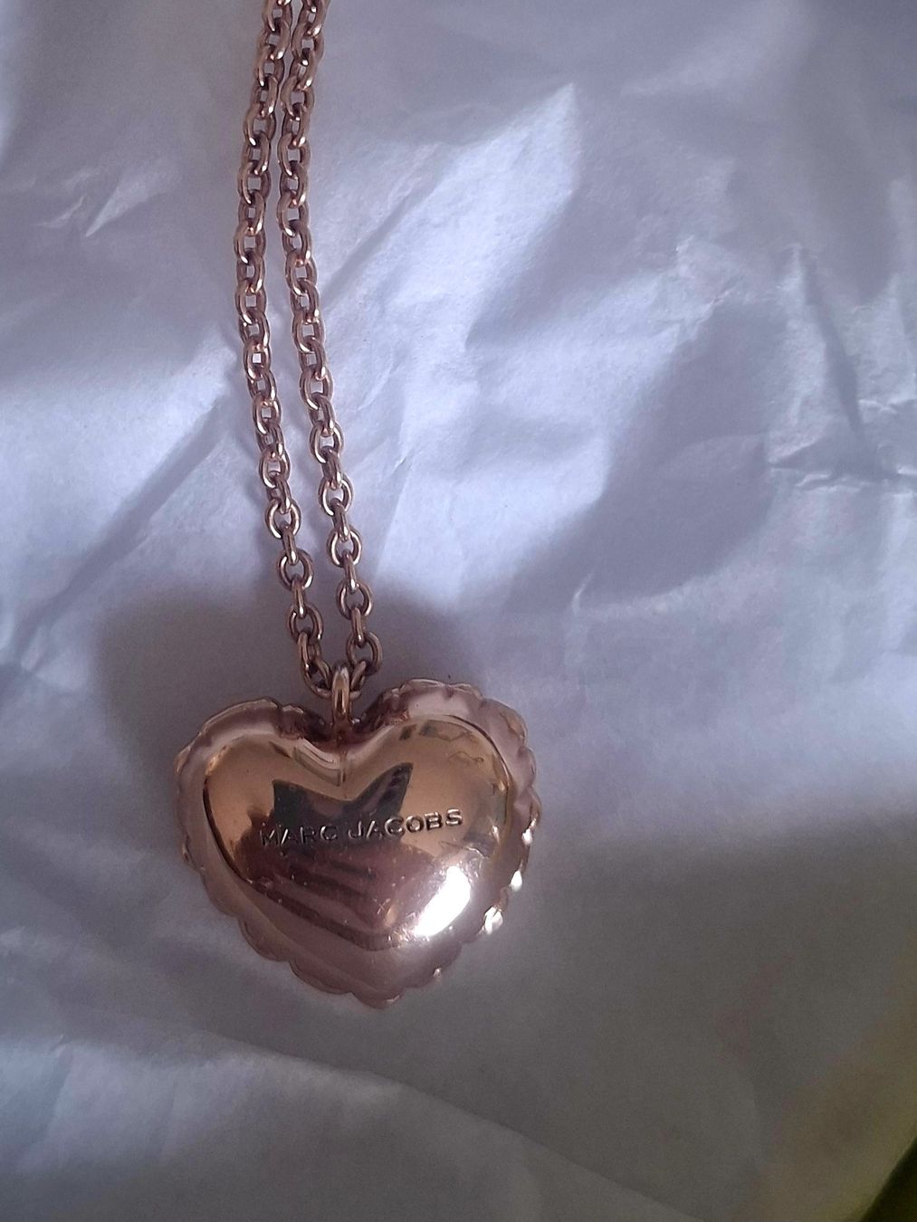 Marc Jacobs Ketten: Marc Jacobs Rose Gold Heart Necklace – Gebraucht aus Leysin von Libelluli 5