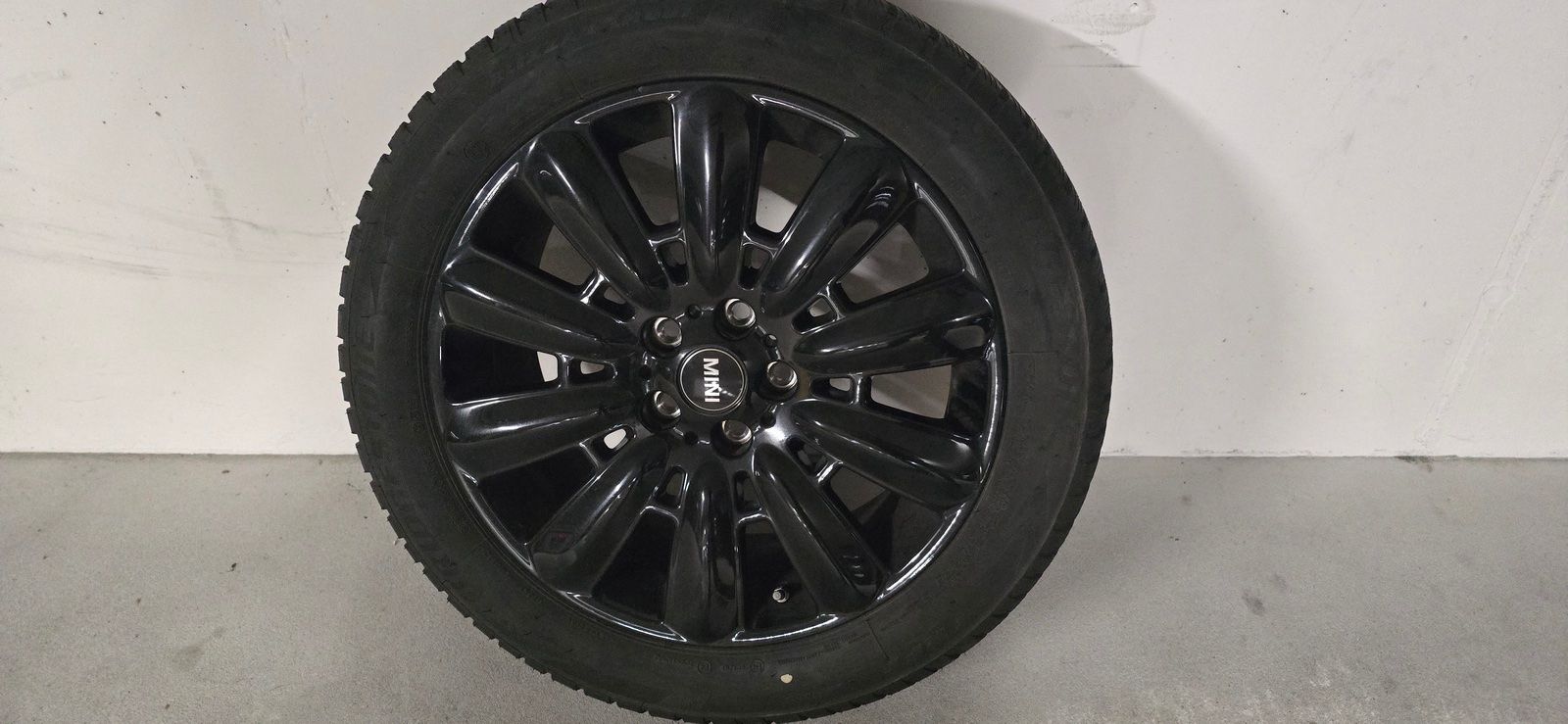 Bridgestone Pneumatici & Ruote complete: Mini Bridgestone 4x 18 Zoll Räder – Usato da Würenlos venduto da kas_m79z 8