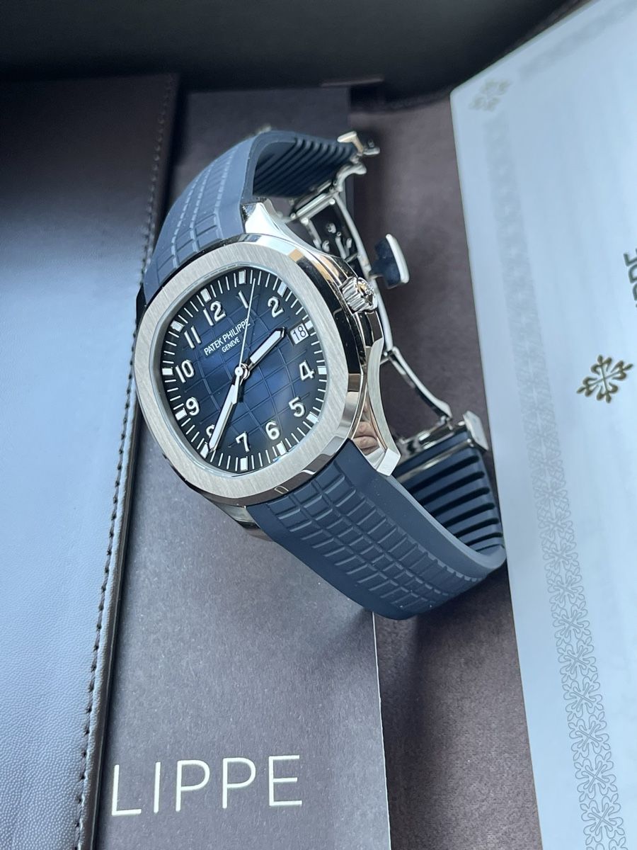 Patek Philippe Orologi: Patek Philippe Aquanaut Ref. 5168G Blue dial Full Set – Nuovo (secondo la descrizione) da Lugano venduto da Superstudiolugano 8