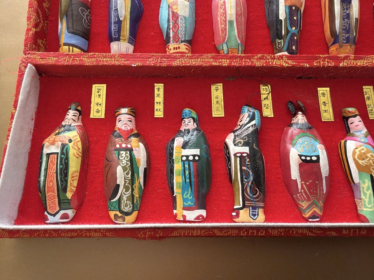 Tutte le decorazioni: coffret de figurines miniatures chinoises – Usato da Echallens venduto da JAR69 4