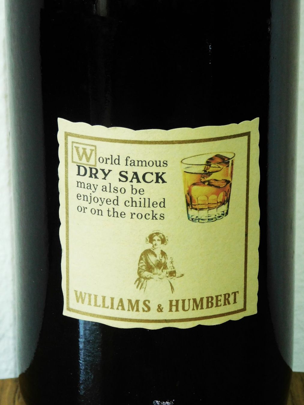 Bevande alcoliche: Trockensack Williams &; Humbert Sherry.1983s – Nuovo (secondo la descrizione) da Emmenbrücke venduto da Ulisse-22 6