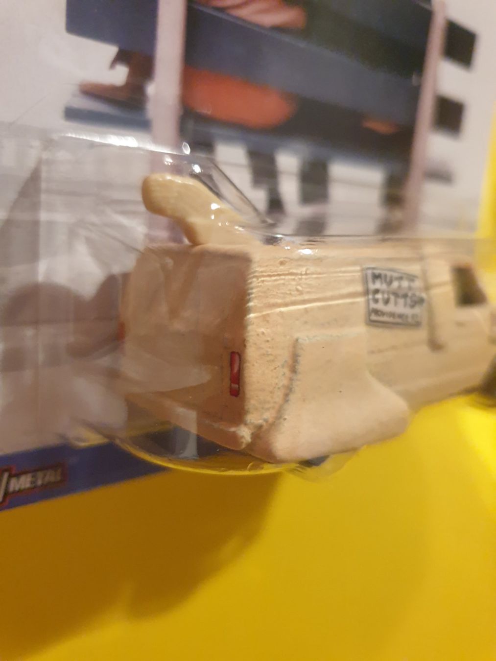 Hot Wheels Modellini d'auto: Hot Wheels MUTT CUTTS VAN – Nuovo e nell'imballaggio originale da Oftringen venduto da Rotor 2