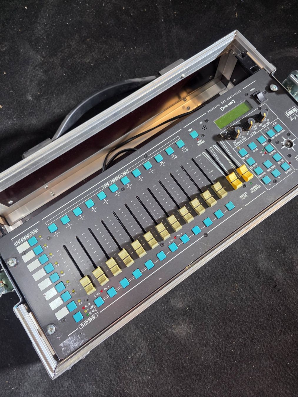 Console di mixaggio: Stage Line DMX-1440 – Usato da Brig venduto da abc-event 3