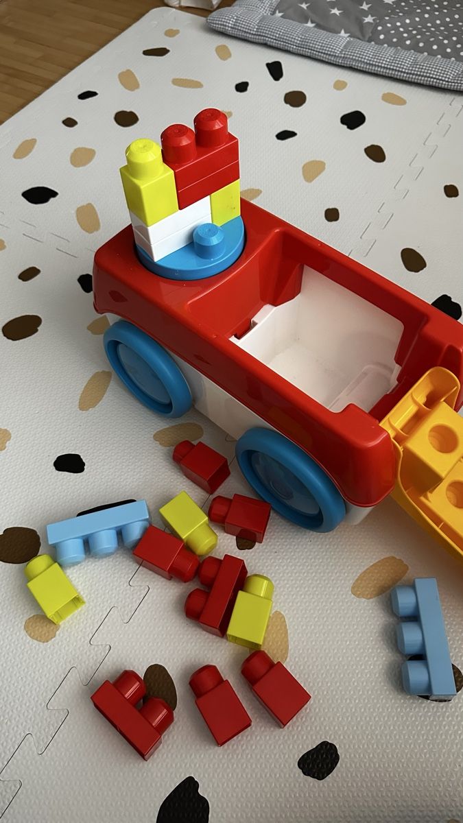 Mega Giocattoli: Truck with Blocks – Usato da Zürich venduto da KrisZH 2