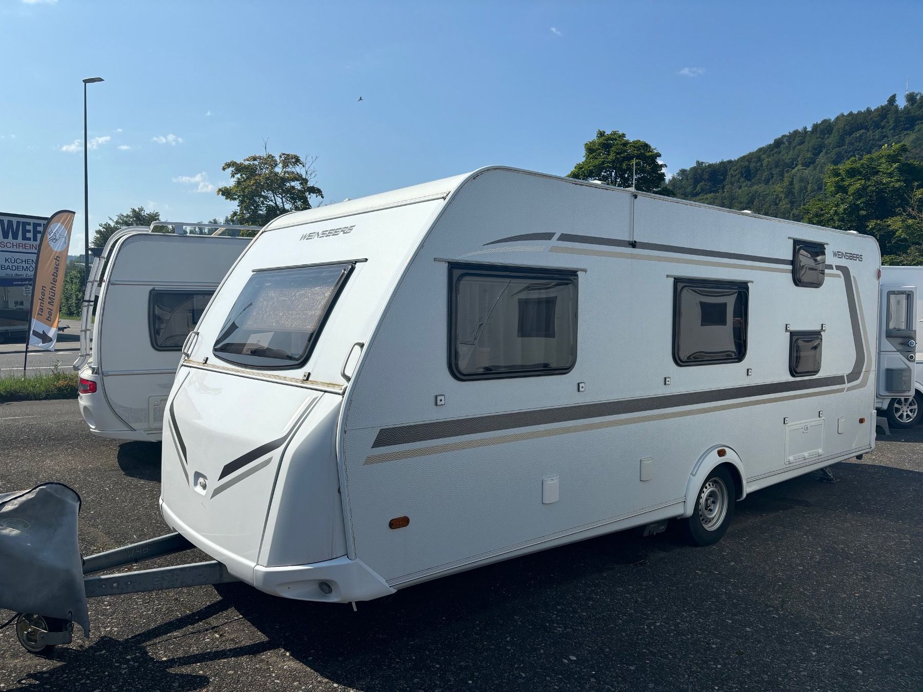 Weinsberg Veicoli da campeggio: Weinsberg W51 CaraOne  550 Wohnwagen, – Usato da Samstagern venduto da tobias21