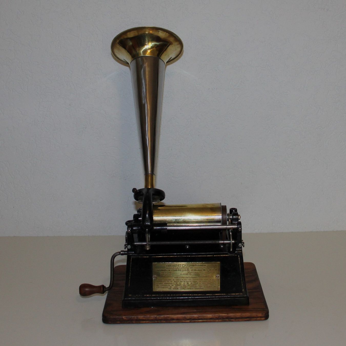 Plattenspieler: PHONOGRAPHE EDISON – Gebraucht aus Cernier von Oural1 1