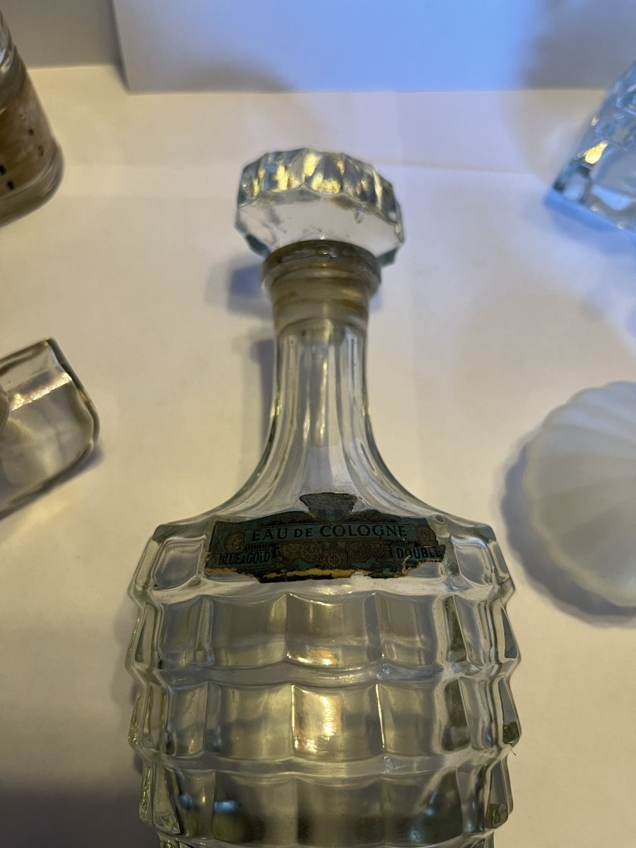 Profumi & Eau de Toilette: Parfümflaschen vintage.   #4 – Usato da Lugano venduto da Emi.2798 2