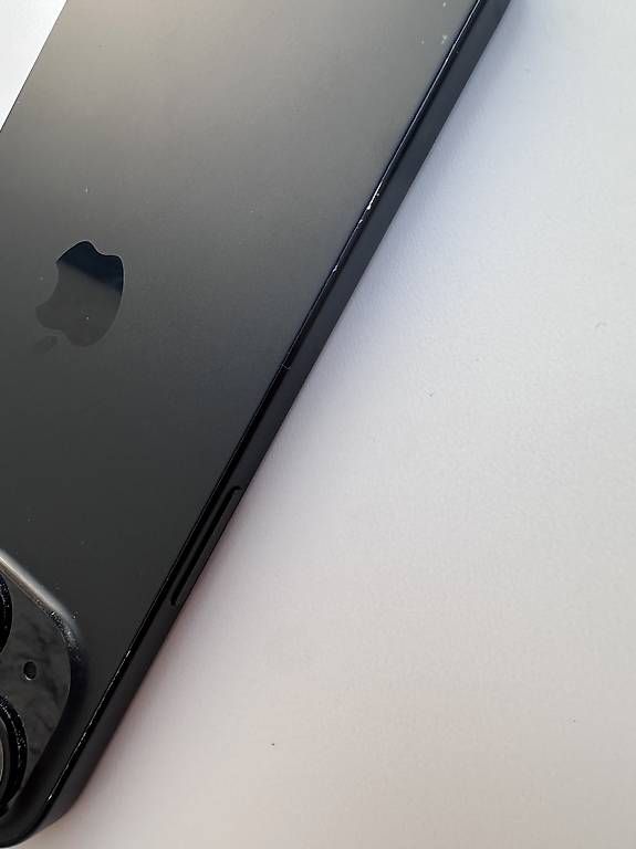 Telefoni cellulari / Smartphones: Iphone 15 128gb – Usato da Murzelen venduto da Dextramcerebri 3