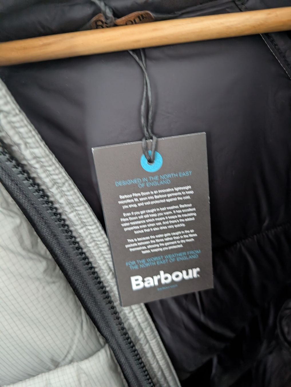 Barbour Giacche: Barbour Winterjacke Neu! – Nuovo e nell'imballaggio originale da Zürich venduto da izg_xc2z 2