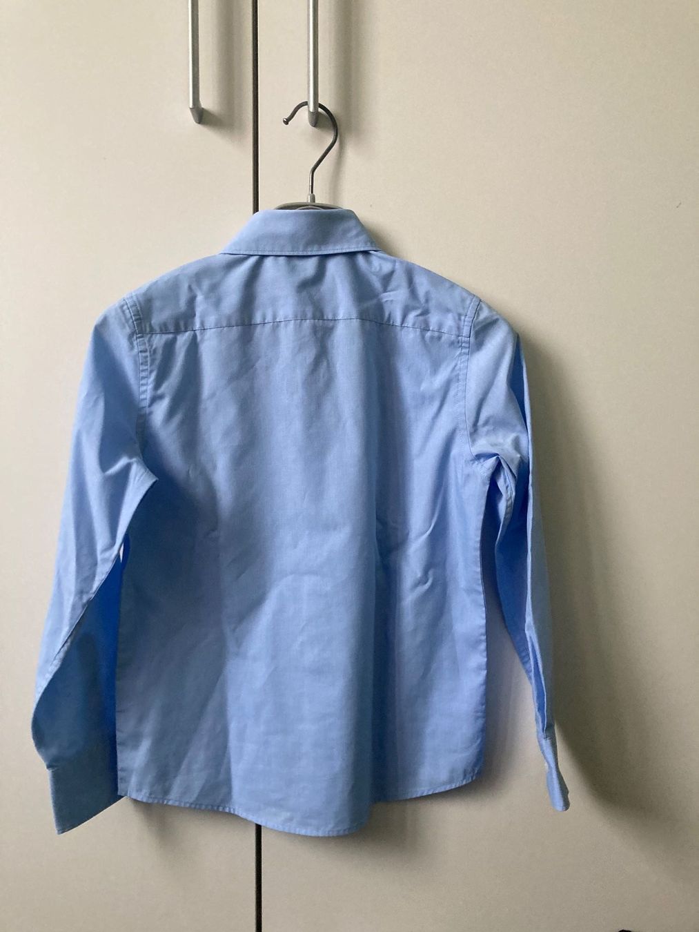 C&A Hemden, T-Shirts & Polos: Hemd hellblau, Grösse 134 für Kinder – Gebraucht aus Hochdorf von seetaler12 1