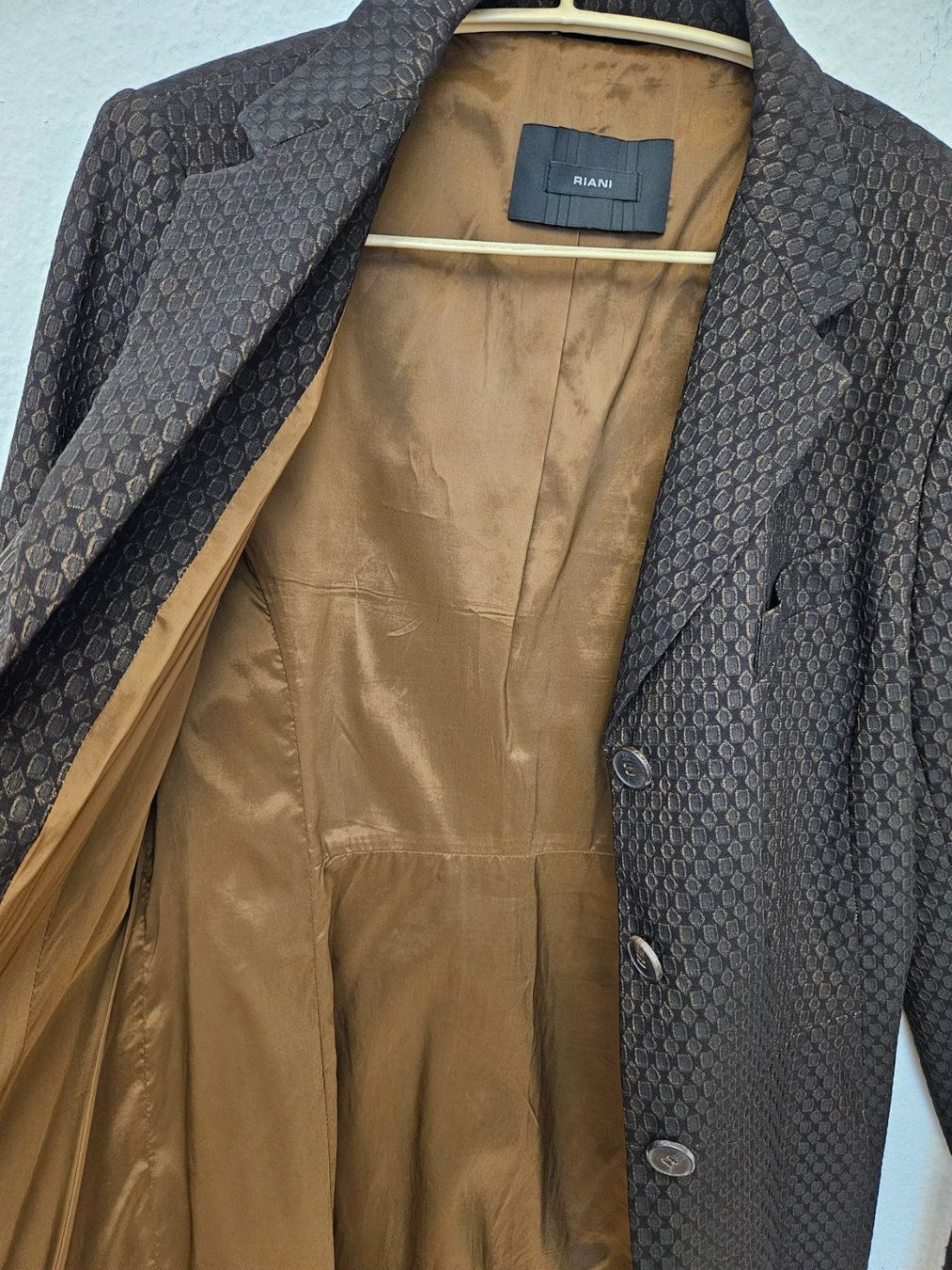 Riani Cappotti: RIANI Long Blazer Mantel Gr. 40 – Usato da Urdorf venduto da Colina 5