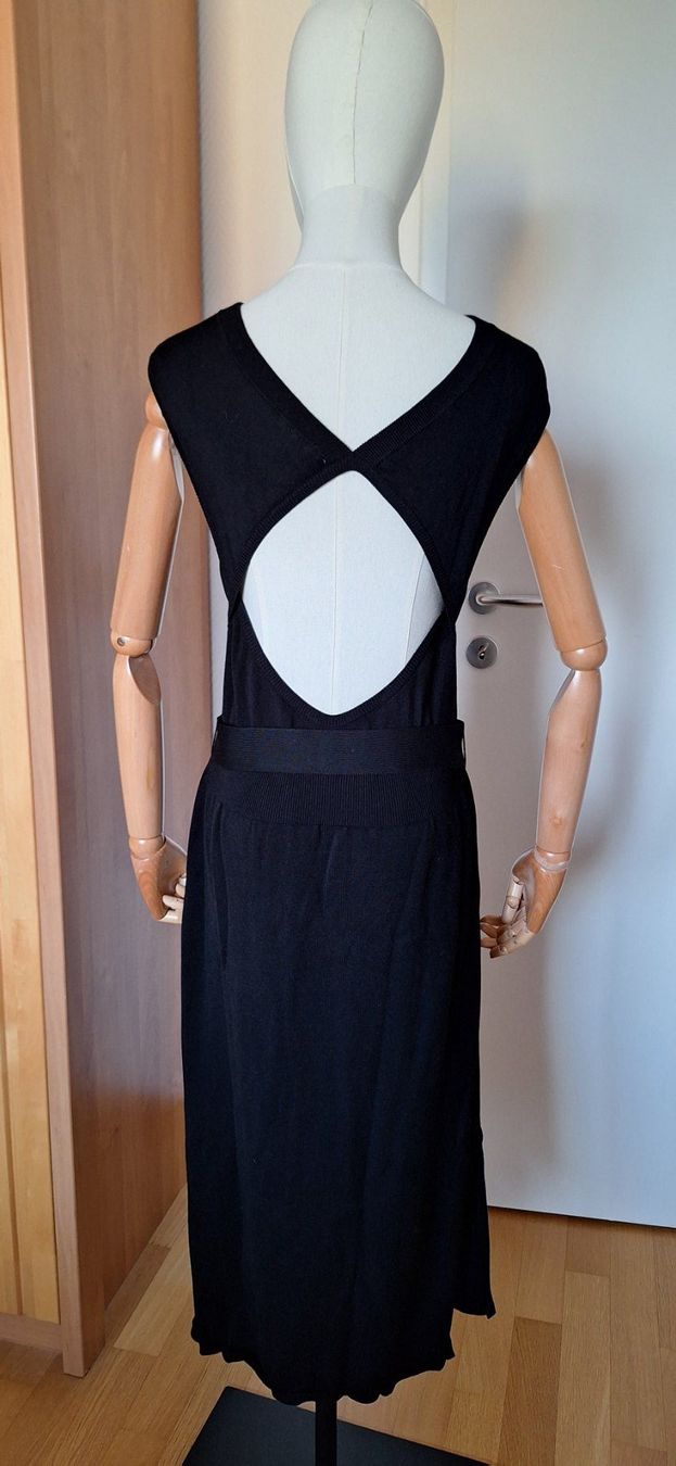 Kookai Vestiti: Kookai, robe longue noire – Nuovo e nell'imballaggio originale da Lussery-Villars venduto da pousinete02 1