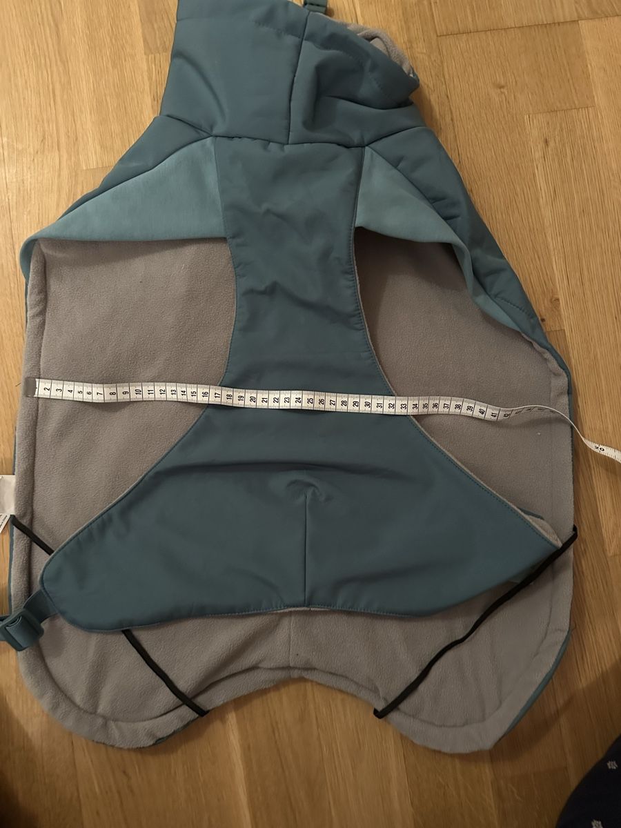 Abbigliamento: Super weicher Hunde Mantel – Nuovo e nell'imballaggio originale da Buchs ZH venduto da how_wf9j 2