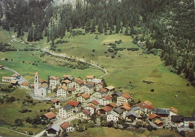 Cartoline postali: BRIENZ GR Flugaufnahme – Usato da Jona venduto da philajona