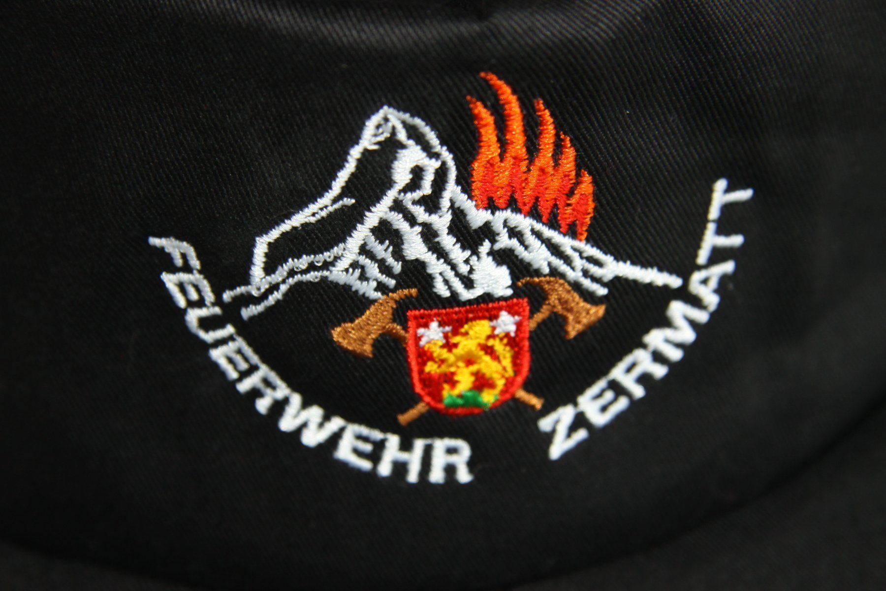 Altro in  Abbigliamento & Accessori: 9 Caps von Schweizer Feuerwehren – Usato da Baar venduto da ben_vrx8 2