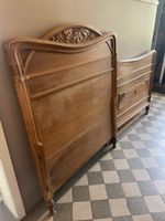 Original abtikes Jugendstil Bett Nussbaum