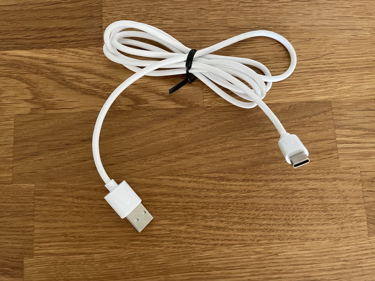 Apple Caricabatterie: 3 in 1 Wireless Charger RoHS – Usato da Winterthur venduto da gia_n2cz 3