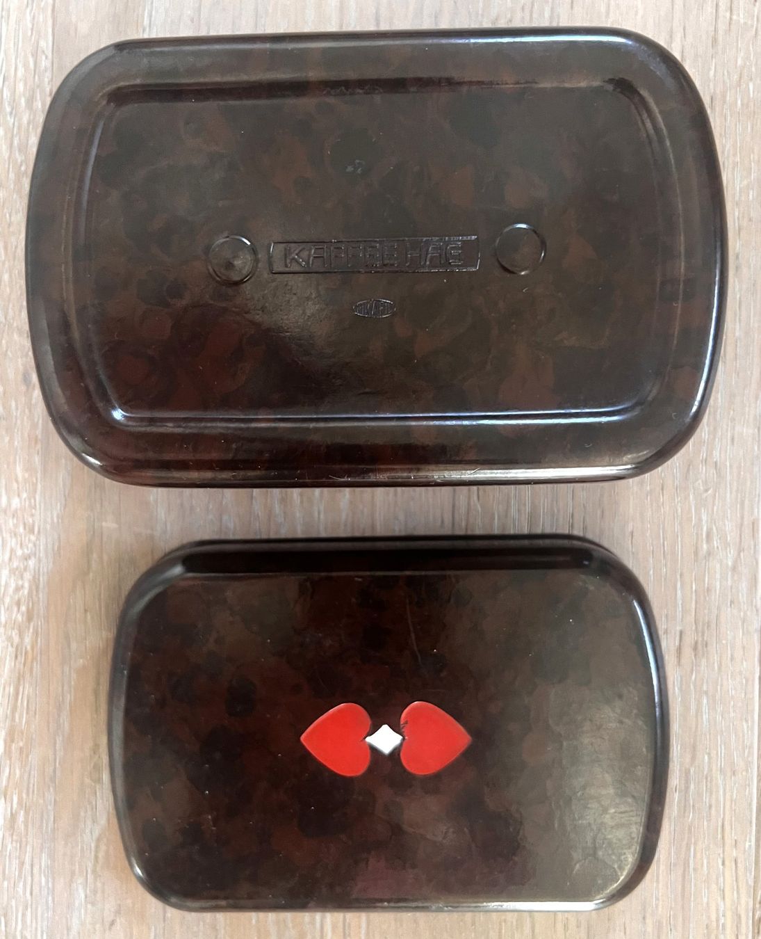 Altro in Decorazioni & Accessori: alte, schöne Bakelit Dose, Kaffee HAG, Beiersdorf DE – Usato da Rothrist venduto da Brandystar 6