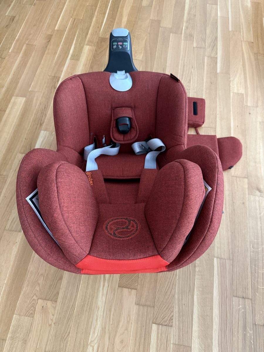 Cybex Seggiolini per auto: Cybex Sirona Z i-Size mit Base! – Usato da Fehraltorf venduto da Bowling_54 1