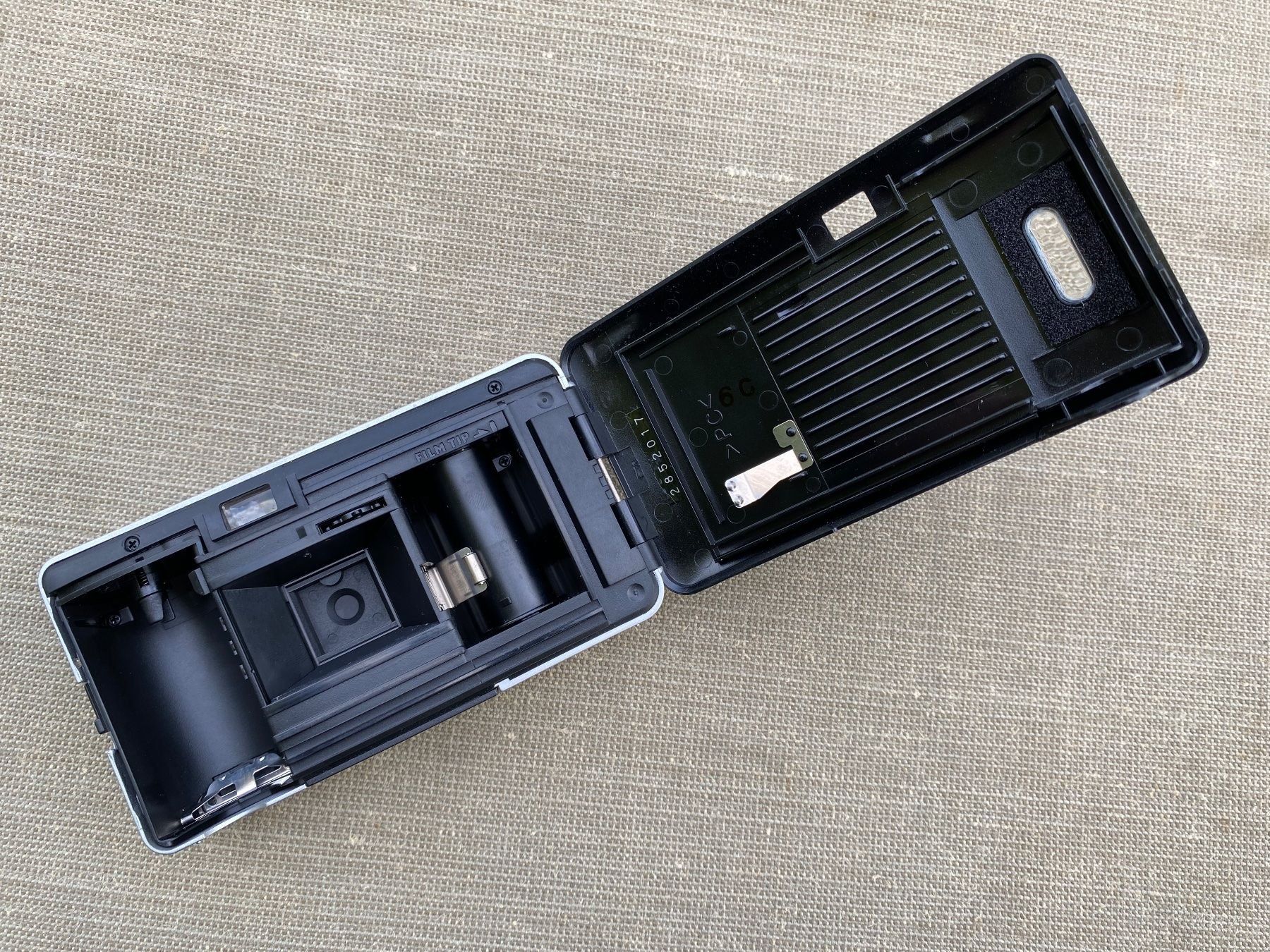 Konica Fotocamera: Konica EU-mini Kamera – Usato da Zürich venduto da CS_2000 7
