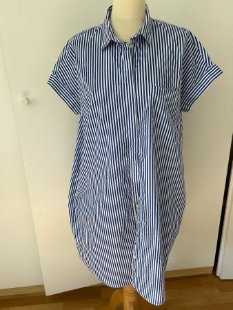 Sommerkleid aus Baumwolle/ Twill Gr. S