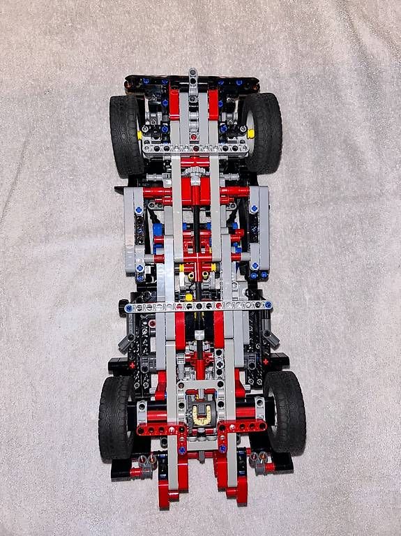Spielzeuge: LEGO Technik Auto – Gebraucht aus Birsfelden von jos_rc6t 2